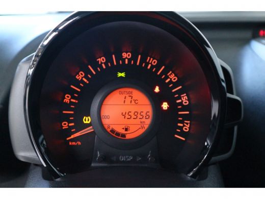 Toyota Aygo 1.0 VVT-i x-now | Airco | LED dagrijverlichting | Elektrische ramen | ActivLease financial lease