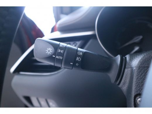 Toyota C-HR 2.0 Hybrid Launch Edition | Lederen bekleding | Navigatie | Parkeer camera | Climate control | JB... ActivLease financial lease