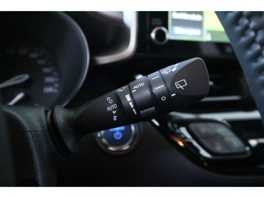 Toyota C-HR 2.0 Hybrid Launch Edition | Lederen bekleding | Navigatie | Parkeer camera | Climate control | JB... ActivLease financial lease
