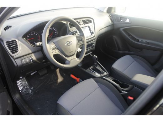 Hyundai i20 1.0 T-GDI Comfort 7 traps automaat | navigatie | climate en cruise control | ActivLease financial lease