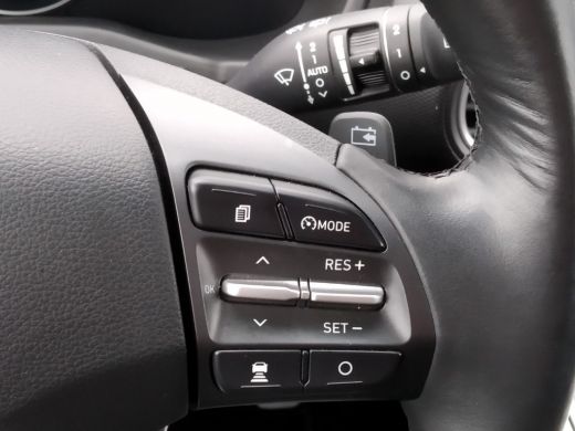 Hyundai Kona EV Premium 64 kWh | Exclusief BTW | 4% bijtelling | 450km range | Leder Geventileerd + Verwarmd |... ActivLease financial lease