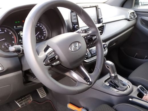 Hyundai i30 Fastback 1.4 T-GDI N Line | Automaat 7dct | Full Map Navi DAB+ | Camera | | N-Line Uitvoering | 1... ActivLease financial lease