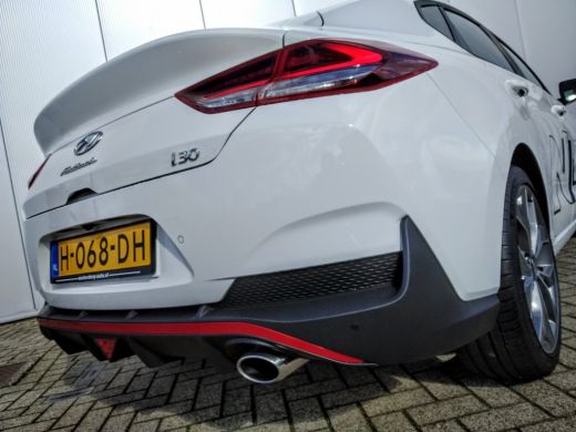 Hyundai i30 Fastback 1.4 T-GDI N Line | Automaat 7dct | Full Map Navi DAB+ | Camera | | N-Line Uitvoering | 1... ActivLease financial lease
