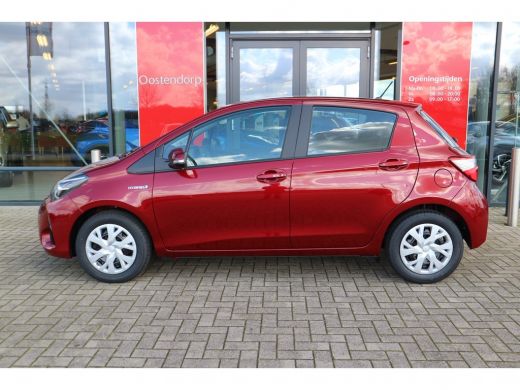 Toyota Yaris 1.5 Hybrid Active | 5 jaar garantie en 5 jaar gratis onderhoud | ActivLease financial lease