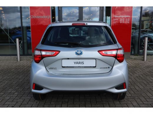 Toyota Yaris 1.5 Hybrid Active | 5 jaar garantie en 5 jaar gratis onderhoud | ActivLease financial lease