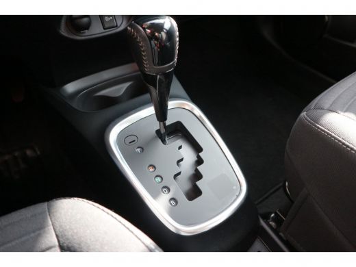 Toyota Yaris 1.5 Hybrid Active | NAV | Rijklaar incl. 24 mnd garantie | ActivLease financial lease