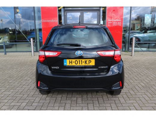 Toyota Yaris 1.5 Hybrid Active | NAV | Rijklaar incl. 24 mnd garantie | ActivLease financial lease