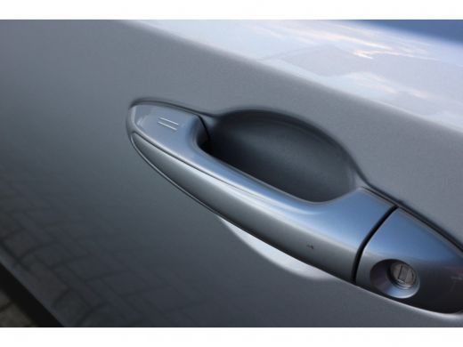 Toyota RAV4 2.5 Hybrid Executive | Rijklaar incl. 24 mnd garantie | ActivLease financial lease