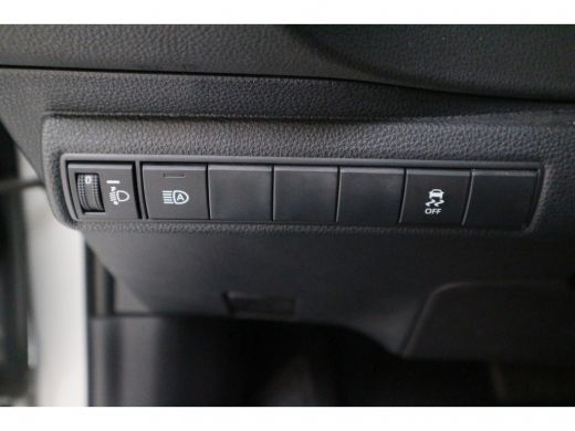 Toyota Corolla 2.0 Hybrid First Edition | Navigatie | Parkeer camera | Climate control | Adaptive cruise control | ActivLease financial lease