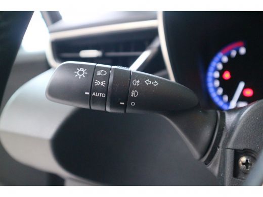 Toyota Corolla 2.0 Hybrid First Edition | Navigatie | Parkeer camera | Climate control | Adaptive cruise control | ActivLease financial lease