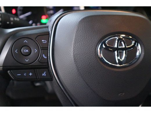 Toyota Corolla Touring Sports 1.8 Hybrid Active | Navigatie | Parkeer camera | Climate control | Adaptive cruise... ActivLease financial lease