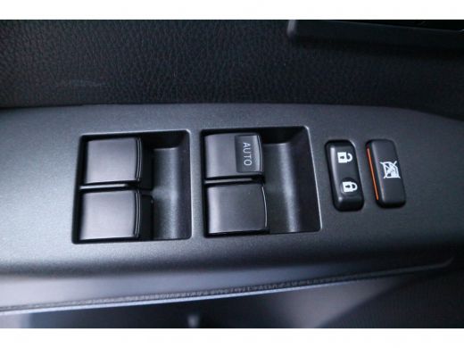 Toyota RAV4 2.5 Hybrid AWD Executive | Full options! | Trekhaak | Navigatie | Schuif-/kanteldak | Rondom zich... ActivLease financial lease