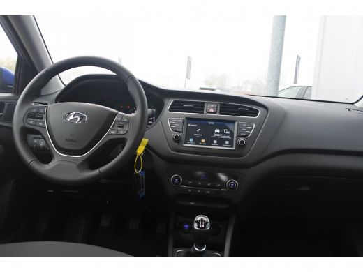 Hyundai i20 1.0 T-GDI Comfort | Climate control | Cruise Control | Parkeercamera | DAB+ | Apple Car Play | ActivLease financial lease