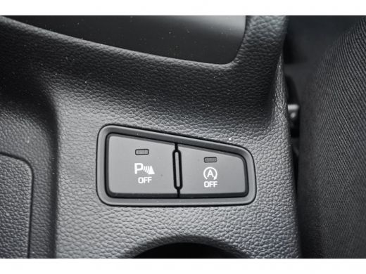 Hyundai i20 1.0 T-GDI Comfort | Climate control | Cruise Control | Parkeercamera | DAB+ | Apple Car Play | ActivLease financial lease