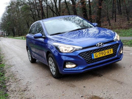 Hyundai i20 1.0 T-GDI Comfort | Climate control | Cruise Control | Parkeercamera | DAB+ | Apple Car Play | Hyundai i20 1.0 T-GDI Comfort | Climate control | Cruise Control | Parkeercamera | DAB+ | Apple Car Play |