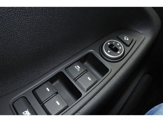 Hyundai i20 1.0 T-GDI Comfort | Climate control | Cruise Control | Parkeercamera | DAB+ | Apple Car Play | ActivLease financial lease