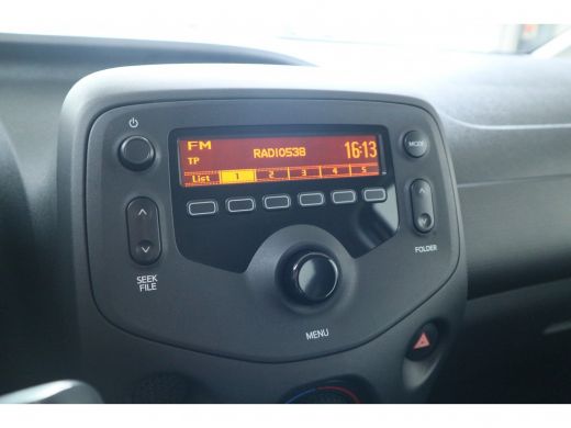 Toyota Aygo 1.0 VVT-i x-now | Airco | LED dagrijverlichting | Elektrische ramen | ActivLease financial lease