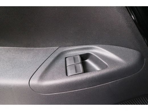Toyota Aygo 1.0 VVT-i x-play | Apple carplay | Airco | Parkeer camera | LED dagrijverlichting | ActivLease financial lease