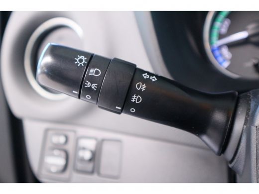 Toyota Yaris 1.5 Hybrid Trend | Navigatie | Parkeer camera | Climate control | Cruise control | Mistlampen | ActivLease financial lease