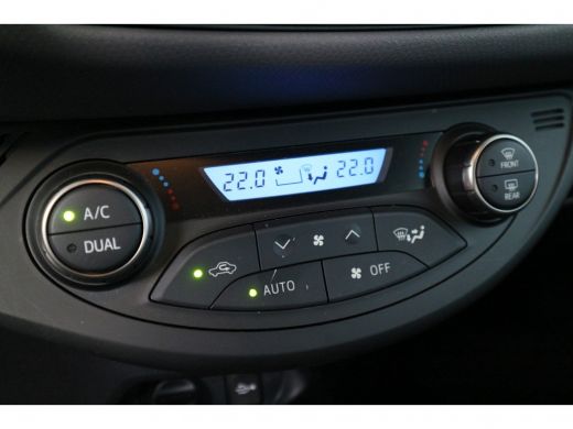 Toyota Yaris 1.5 Hybrid Trend | Navigatie | Parkeer camera | Climate control | Cruise control | Mistlampen | ActivLease financial lease