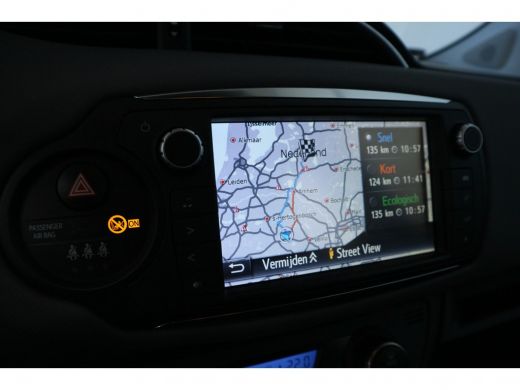 Toyota Yaris 1.5 Hybrid Trend | Navigatie | Parkeer camera | Climate control | Cruise control | Mistlampen | ActivLease financial lease