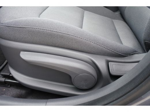 Hyundai IONIQ Comfort EV | 4% bijtelling | Navigatie | Bluelink App | ActivLease financial lease