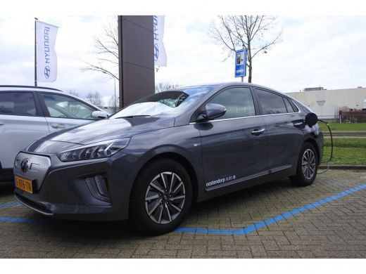 Hyundai IONIQ Comfort EV | 4% bijtelling | Navigatie | Bluelink App | ActivLease financial lease