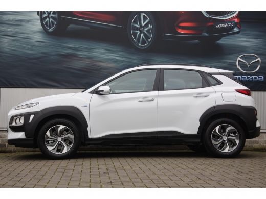Hyundai Kona 1.6 GDI HEV Comfort | Navi | Trekhaak afneembaar | Achteruitrijcamera | Smart Cruise Control | 1... ActivLease financial lease