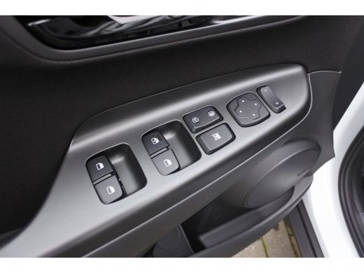 Hyundai Kona 1.6 GDI HEV Comfort | Navi | Trekhaak afneembaar | Achteruitrijcamera | Smart Cruise Control | 1... ActivLease financial lease