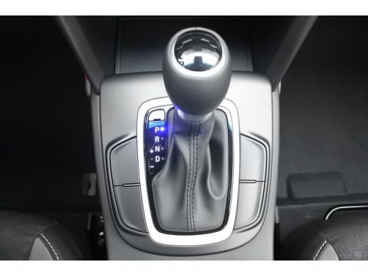 Hyundai Kona 1.6 GDI HEV Comfort | Navi | Trekhaak afneembaar | Achteruitrijcamera | Smart Cruise Control | 1... ActivLease financial lease
