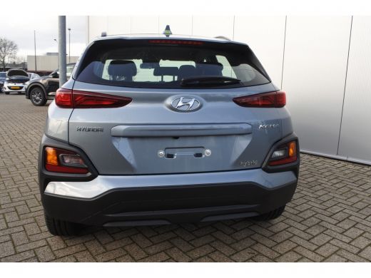 Hyundai Kona 1.6 GDI HEV Comfort | Navi | Achteruitrijcamera | Smart Cruise Control | 1.300 KG trekgewicht | ActivLease financial lease