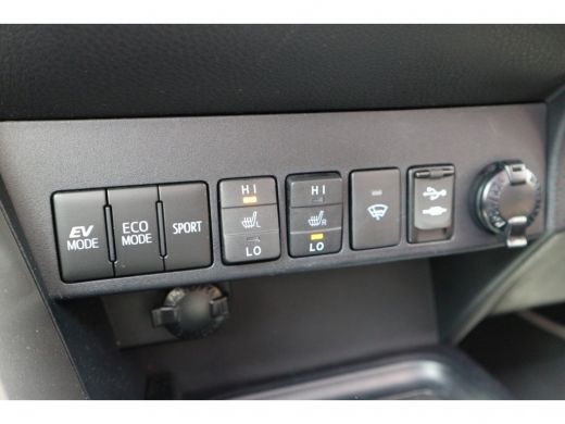 Toyota RAV4 2.5 Hybrid AWD Executive | Rijklaar incl. 24 mnd garantie | ActivLease financial lease