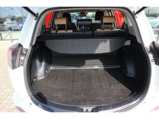 Toyota RAV4 2.5 Hybrid AWD Executive | Rijklaar incl. 24 mnd garantie | ActivLease financial lease