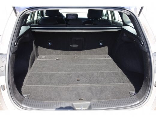 Hyundai i30 Wagon 1.4 T-GDI Premium | Climate Control | Cruise control | Stoel- en Stuur Verwarming | Trekhaa... ActivLease financial lease