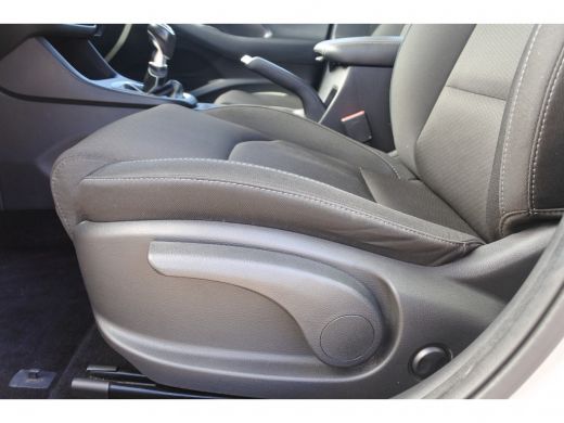 Hyundai i30 Wagon 1.4 T-GDI Premium | Climate Control | Cruise control | Stoel- en Stuur Verwarming | Trekhaa... ActivLease financial lease