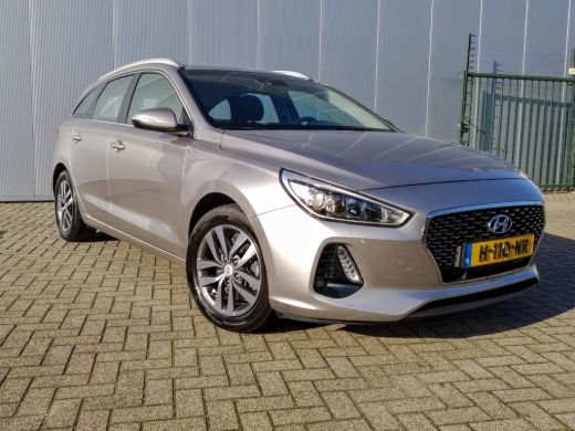 Hyundai i30 Wagon 1.4 T-GDI Premium | Climate Control | Cruise control | Stoel- en Stuur Verwarming | Trekhaa... ActivLease financial lease