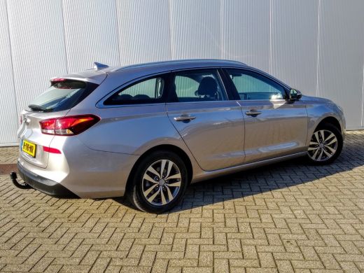 Hyundai i30 Wagon 1.4 T-GDI Premium | Climate Control | Cruise control | Stoel- en Stuur Verwarming | Trekhaa... ActivLease financial lease