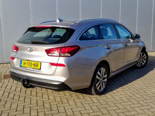 Hyundai i30 Wagon 1.4 T-GDI Premium | Climate Control | Cruise control | Stoel- en Stuur Verwarming | Trekhaa... ActivLease financial lease