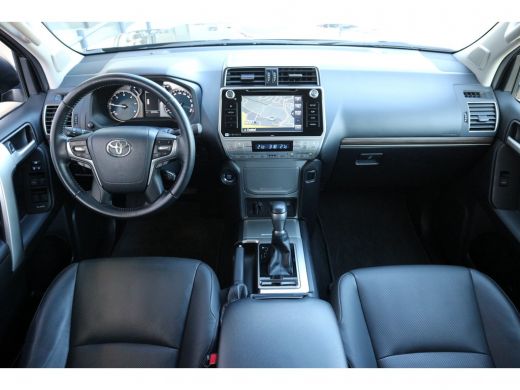 Toyota Land Cruiser 2.8 D-4D Professional 7p. | Rijklaar incl. 24 mnd garantie | ActivLease financial lease