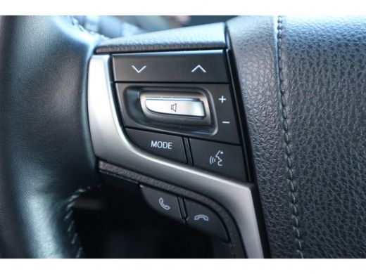 Toyota Land Cruiser 2.8 D-4D Professional 7p. | Rijklaar incl. 24 mnd garantie | ActivLease financial lease
