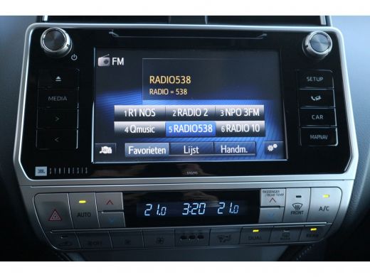 Toyota Land Cruiser 2.8 D-4D Professional 7p. | Rijklaar incl. 24 mnd garantie | ActivLease financial lease