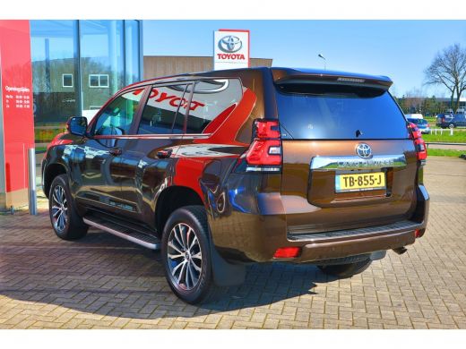 Toyota Land Cruiser 2.8 D-4D Professional 7p. | Rijklaar incl. 24 mnd garantie | ActivLease financial lease