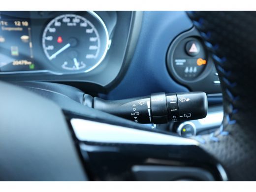 Toyota Yaris 1.5 Hybrid Bi-Tone | Rijklaar incl. 24 mnd garantie | ActivLease financial lease