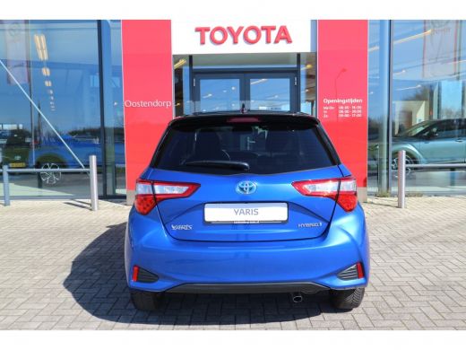 Toyota Yaris 1.5 Hybrid Bi-Tone | Rijklaar incl. 24 mnd garantie | ActivLease financial lease