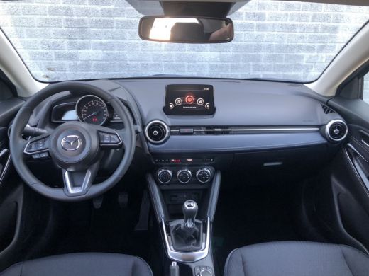 Mazda 2 1.5 Skyactiv-G Luxury Clima / Apple carplay / Stoel en stuur verw ActivLease financial lease