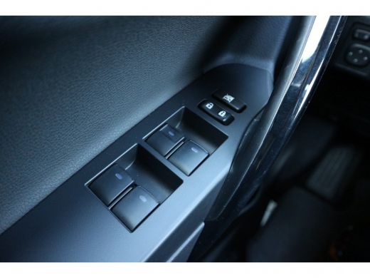 Toyota Auris 1.8 Hybrid Executive | Rijklaar 24 mnd garantie | ActivLease financial lease