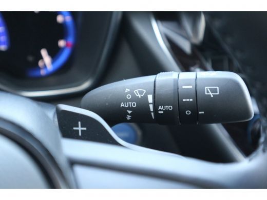 Toyota Corolla Touring Sports 2.0 Hybrid First Edition | Rijklaar incl. 24 mnd garantie | ActivLease financial lease