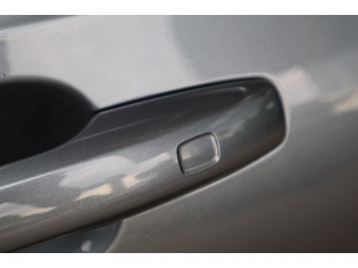 Volvo  V90 2.0 T4 Business Sport | Harman Kardon | 20'' Lichtmetalen velgen | Keyless Drive ActivLease financial lease