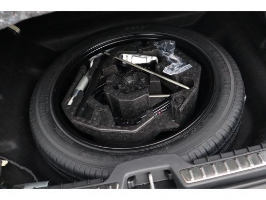 Volvo  V90 2.0 T4 Business Sport | Harman Kardon | 20'' Lichtmetalen velgen | Keyless Drive ActivLease financial lease