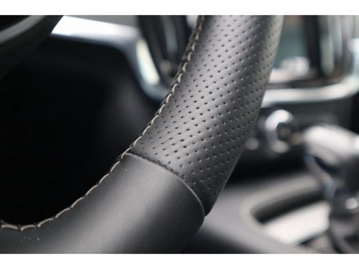 Volvo  V90 2.0 T4 Business Sport | Harman Kardon | 20'' Lichtmetalen velgen | Keyless Drive ActivLease financial lease